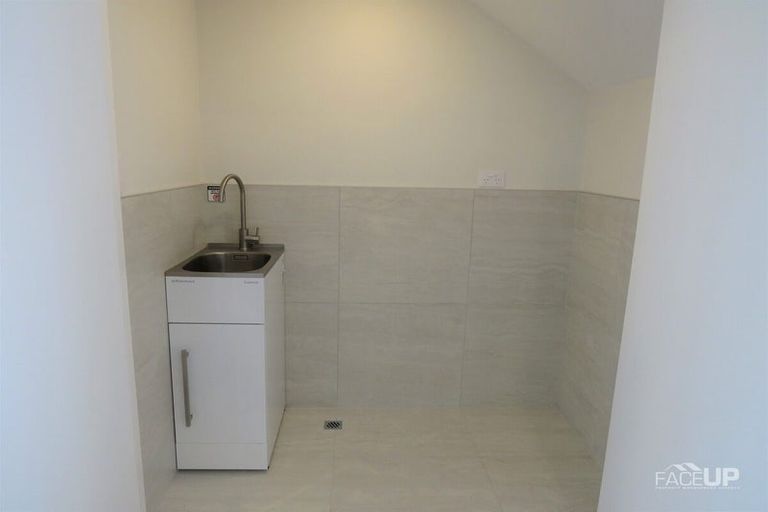 Photo of property in 80 Nugget Avenue, Hobsonville, Auckland, 0616