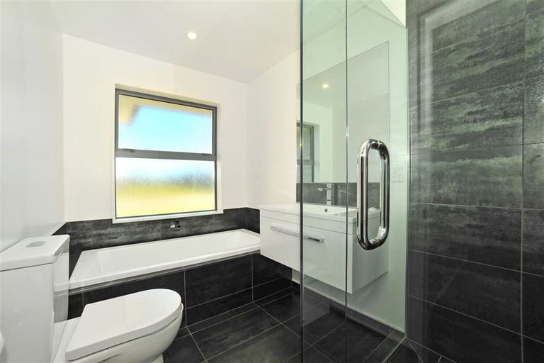 Photo of property in 15 Vale Terrace, Wigram, Christchurch, 8042