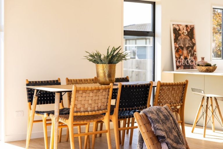 Photo of property in 96a Willryan Avenue, New Brighton, Christchurch, 8083