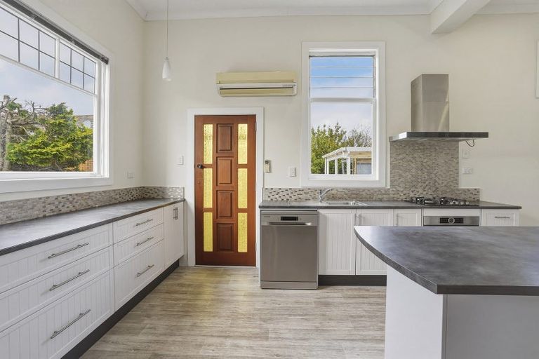 Photo of property in 16 Market Street, Saint Kilda, Dunedin, 9012