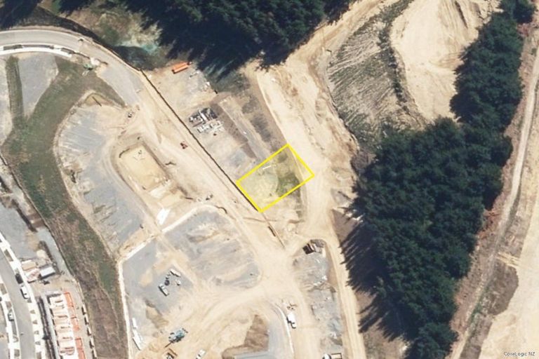 Photo of property in 19 Oakum Road, Whitby, Porirua, 5024