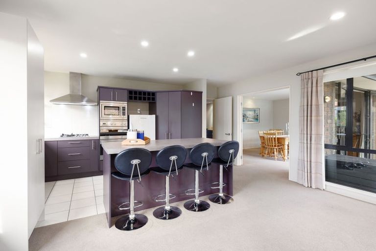 Photo of property in 18 Sandalwood Place, Waimairi Beach, Christchurch, 8083