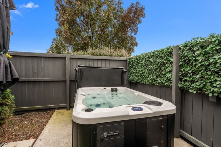 Photo of property in 21 Ashdown Way, Rolleston, 7615