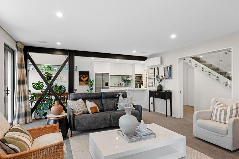 Photo of property in 21 Matai Street East, Riccarton, Christchurch, 8011