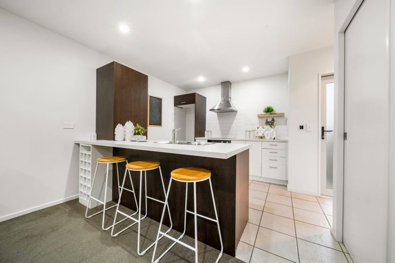 Photo of property in 3/206 Manuka Road, Bayview, Auckland, 0629