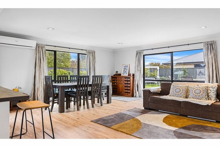 Photo of property in 14b Cameron Crescent, Rolleston, 7614