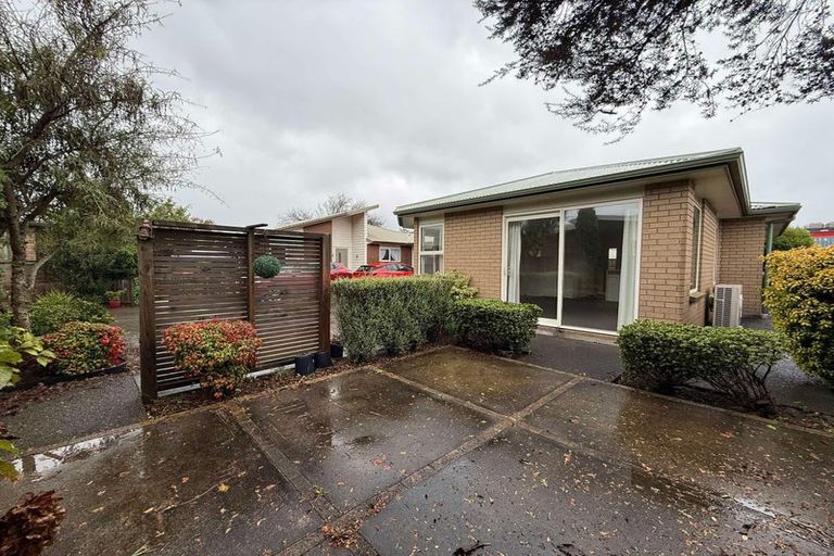 Photo of property in 18 Sinclair Street, Ebdentown, Upper Hutt, 5018