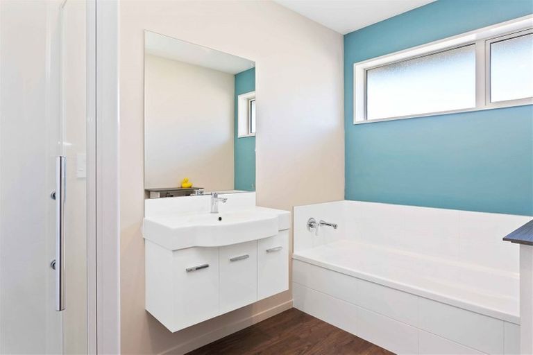 Photo of property in 49 Koura Drive, Rangiora, 7400