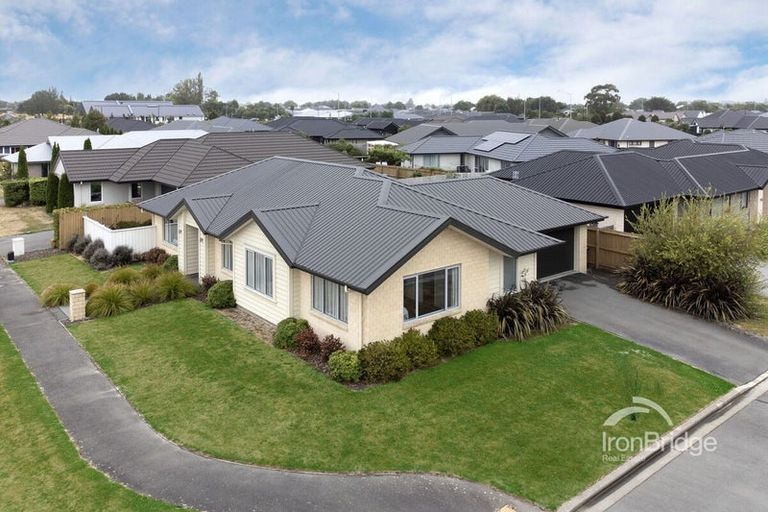 Photo of property in 6 Greenwich Street, Halswell, Christchurch, 8025