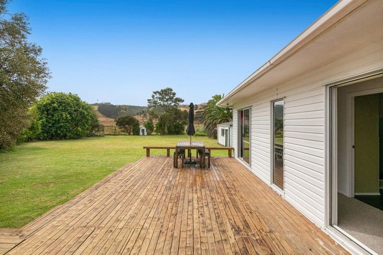 Photo of property in 50 Awaroa Road, Helensville, 0800