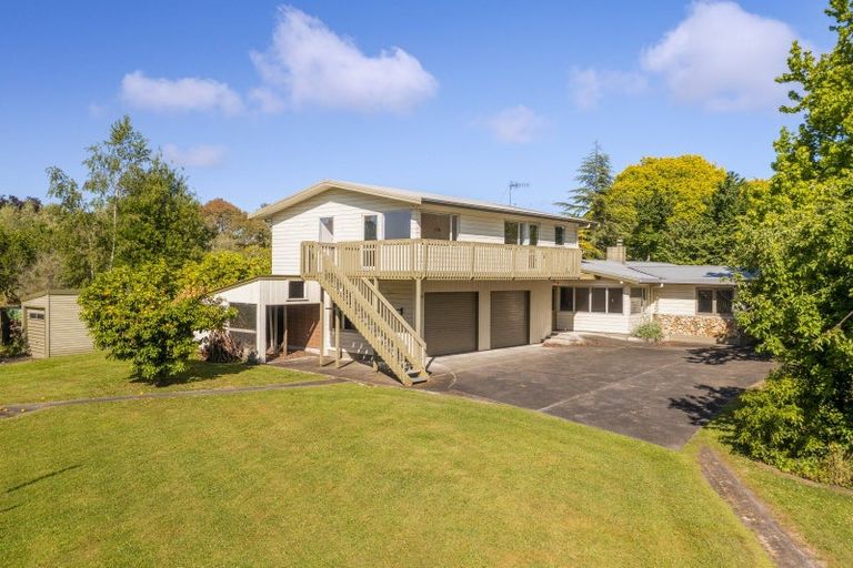Photo of property in 83 Porangahau Road, Waipukurau, 4200