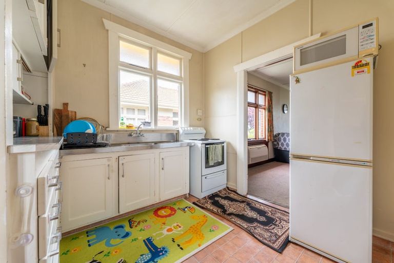 Photo of property in 16 Teviot Street, Oamaru North, Oamaru, 9400