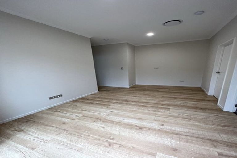 Photo of property in 9 Clonmany Road, Flat Bush, Auckland, 2019