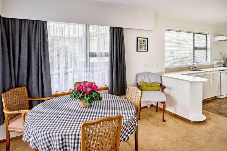 Photo of property in 29 Rosebank Avenue, Avalon, Lower Hutt, 5011