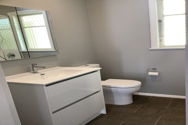 Photo of property in 105 Main Road, Wainuiomata, Lower Hutt, 5014