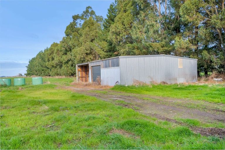 Photo of property in 241 Gap Road West, Winton, 9781