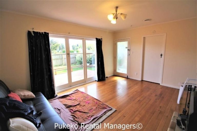 Photo of property in 33 Walters Road, Takanini, 2112