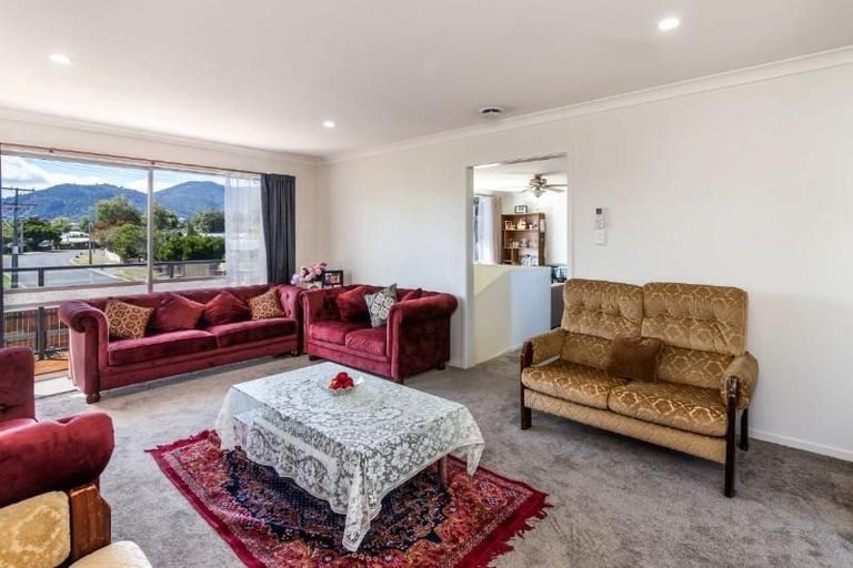 Photo of property in 1/15 Kotare Street, Hilltop, Taupo, 3330