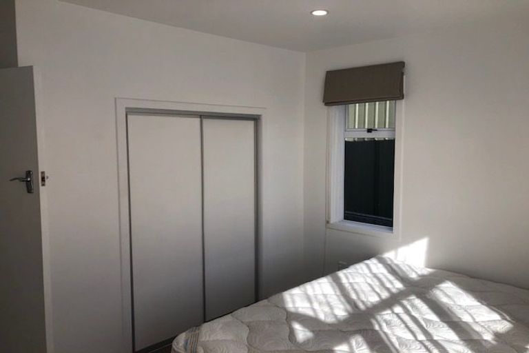 Photo of property in 39 Paynters Avenue, Strandon, New Plymouth, 4312