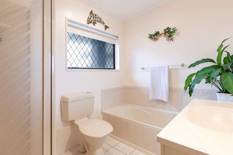 Photo of property in 14 Azalea Dell, Mount Maunganui, 3116