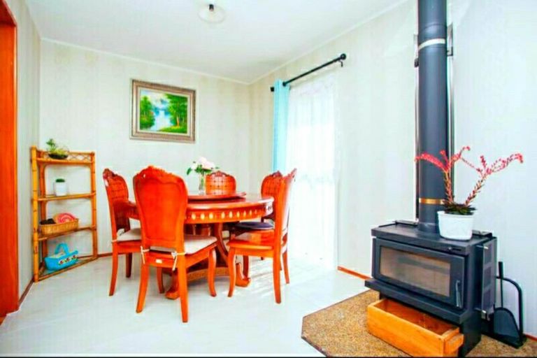Photo of property in 54a Forest Hill Road, Henderson, Auckland, 0612