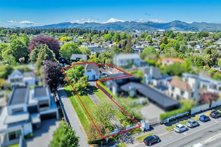 Photo of property in 66 Clyde Road, Ilam, Christchurch, 8041