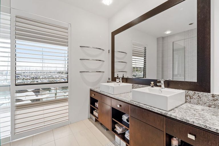 Photo of property in 36 Rue D' Amarres, Gulf Harbour, Whangaparaoa, 0930