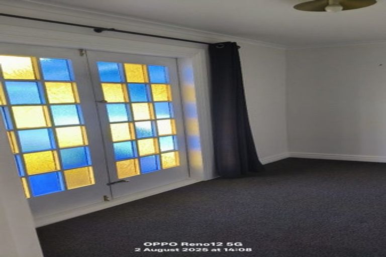 Photo of property in 91 Queen Street, Waitara, 4320