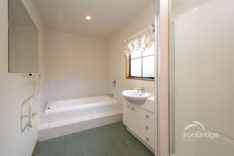 Photo of property in 9a Kilmarnock Street, Riccarton, Christchurch, 8011