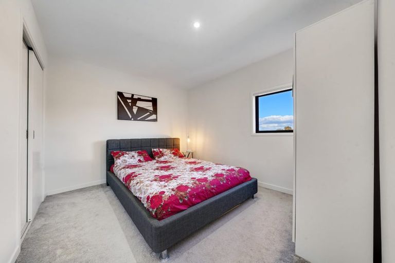 Photo of property in 206/8 Gray Avenue, Mangere East, Auckland, 2024