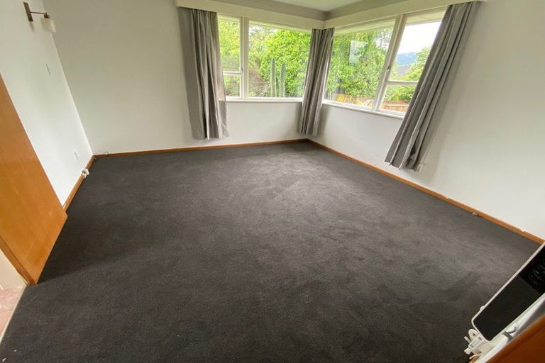 Photo of property in 2/16a Liverpool Street, Trentham, Upper Hutt, 5018