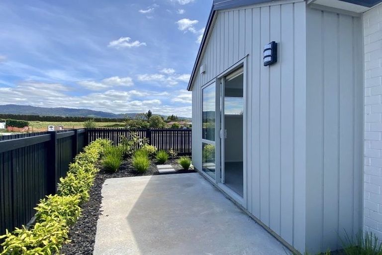 Photo of property in 12 Marata Lane, Te Puke, 3119