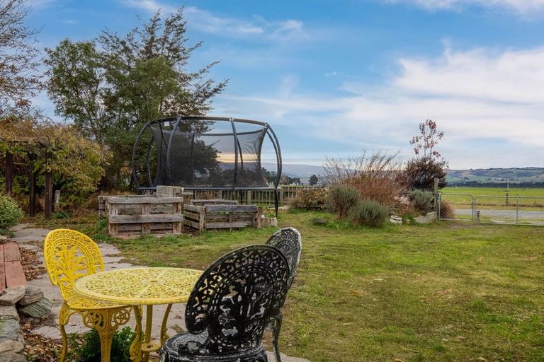 Photo of property in 24 Domain Road, Ettrick, Roxburgh, 9572