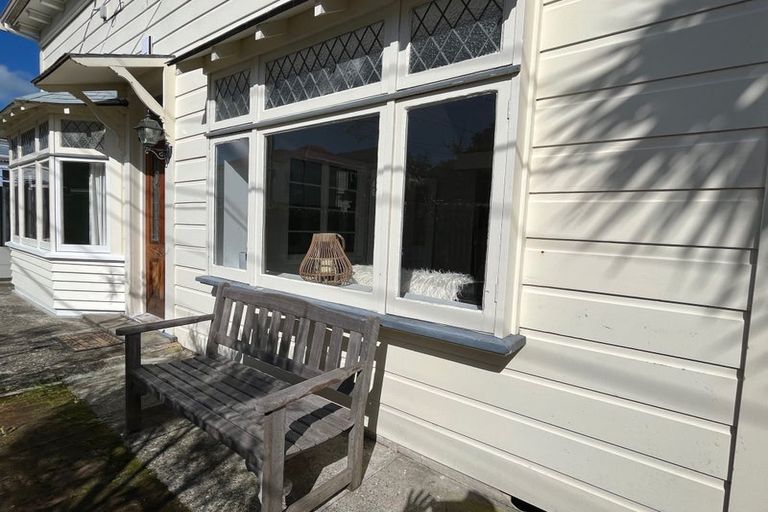 Photo of property in 1 Blucher Avenue, Newtown, Wellington, 6021