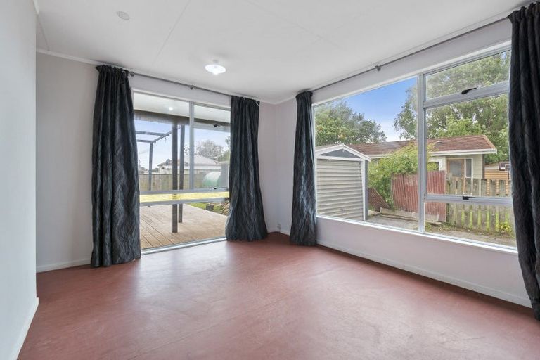 Photo of property in 5 Meads Place, Marton, 4710