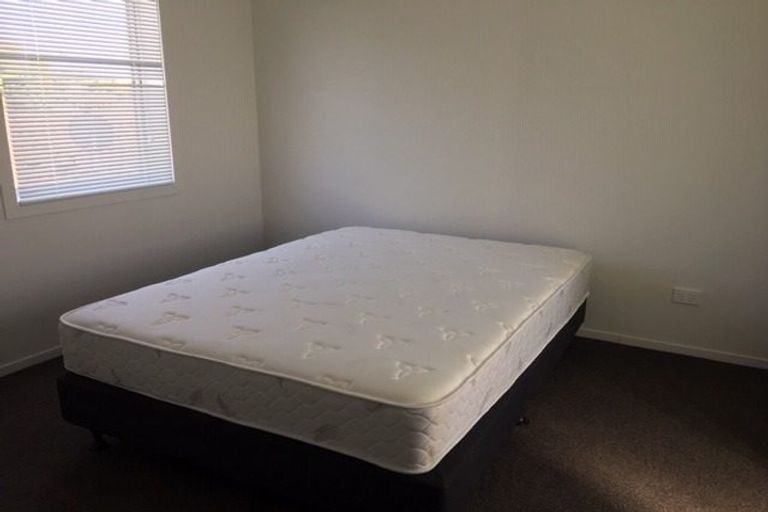 Photo of property in 7u4 Burrows Place, Frankton, Hamilton, 3204