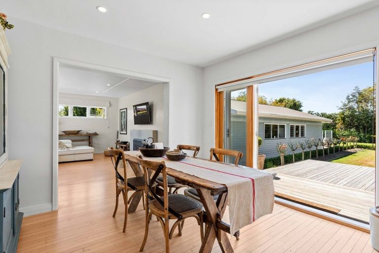 Photo of property in 67 Kuratawhiti Street, Greytown, 5712