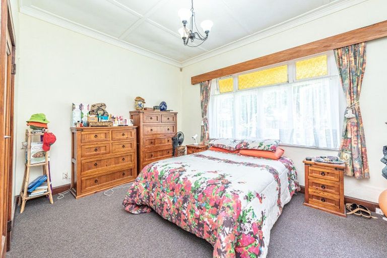 Photo of property in 1 Parkes Avenue, Saint Johns Hill, Whanganui, 4501