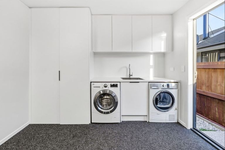 Photo of property in 9 Caton Street, Lake Hawea, 9382