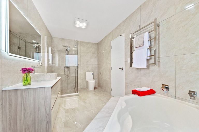 Photo of property in 7 Lavey Road, Flat Bush, Auckland, 2019