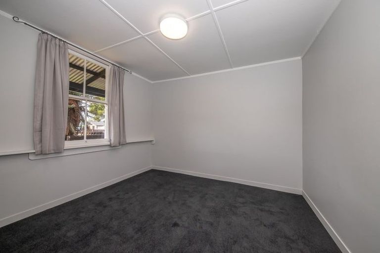 Photo of property in 12 Queen Street, Westport, 7825
