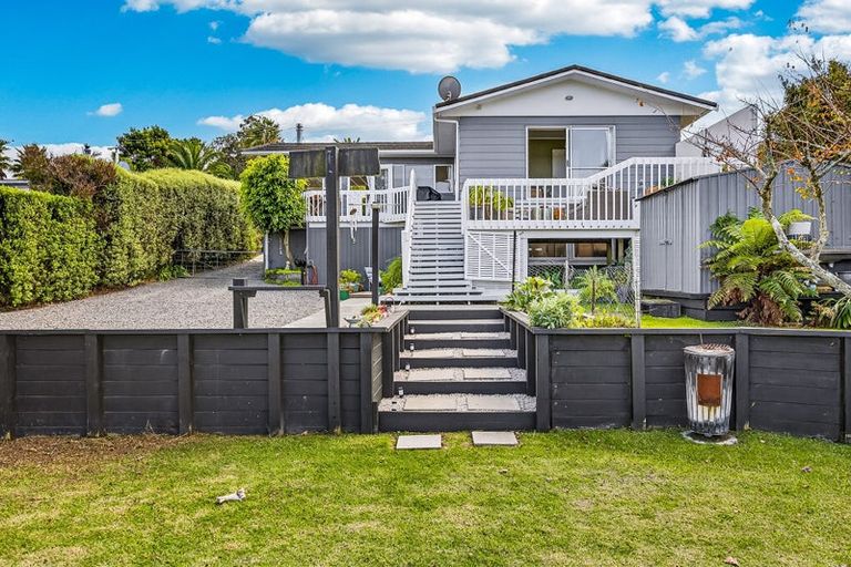 Photo of property in 29 Brigitte View, Snells Beach, 0920