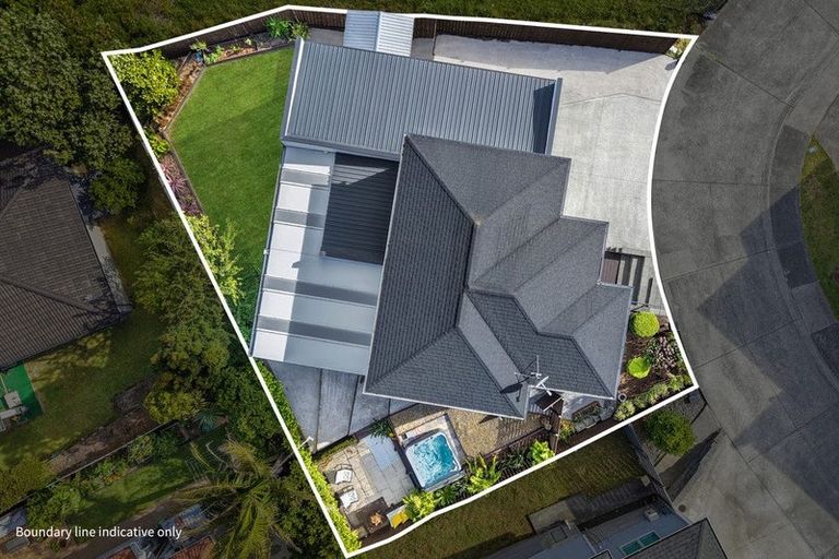 Photo of property in 136 Voyager Drive, Gulf Harbour, Whangaparaoa, 0930