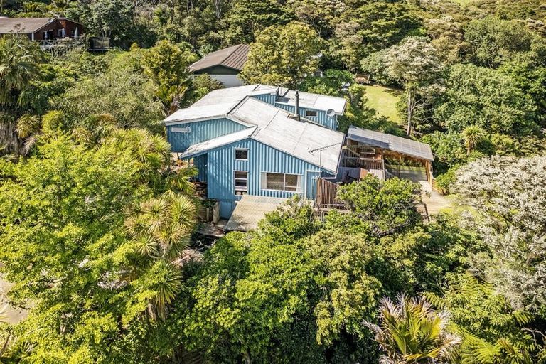 Photo of property in 36 Coroglen Avenue, Birkenhead, Auckland, 0626