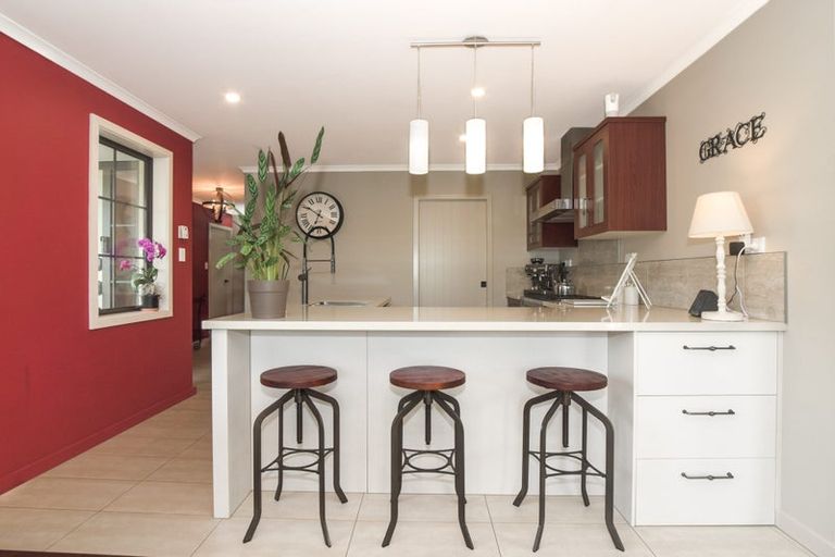 Photo of property in 9 Orakei Place, Welcome Bay, Tauranga, 3112