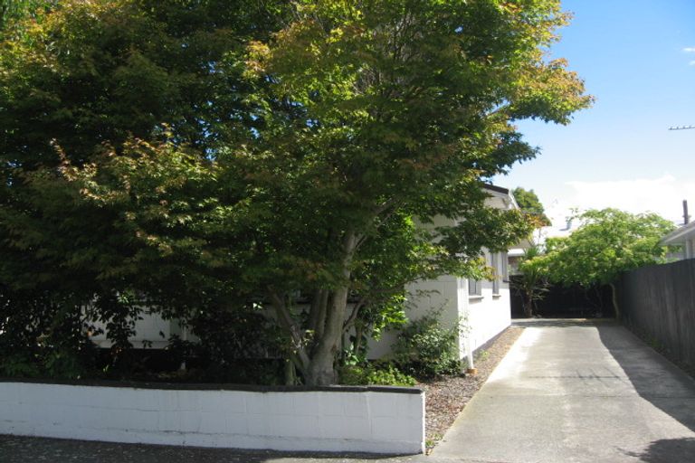 Photo of property in 1/7 Dover Street, St Albans, Christchurch, 8014