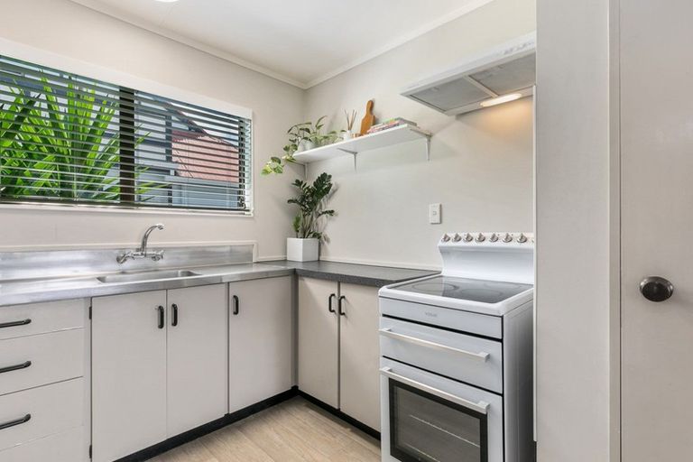 Photo of property in 23a Warwick Place, Brookfield, Tauranga, 3110