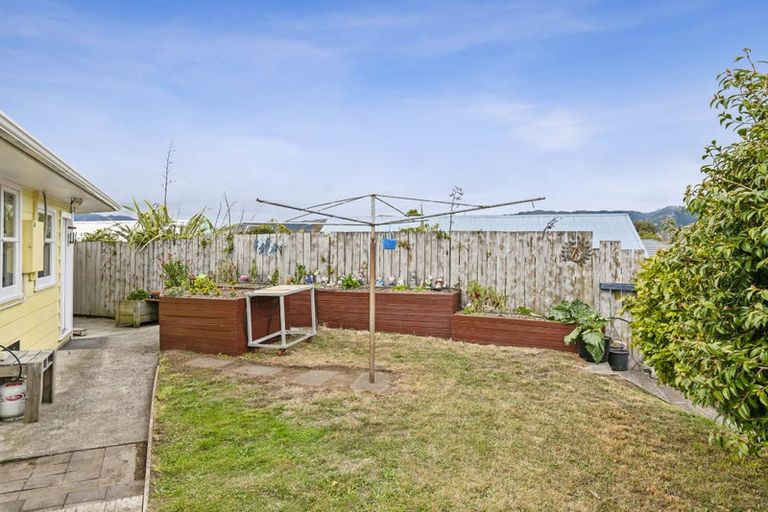 Photo of property in 108 Martin Road, Paraparaumu Beach, Paraparaumu, 5032