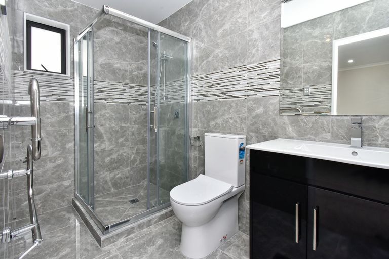 Photo of property in 25a Bunnythorpe Road, Papakura, 2110