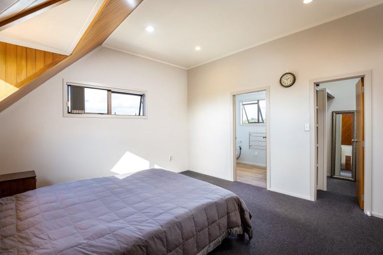 Photo of property in 38 Trelawney Crescent, Westown, New Plymouth, 4310